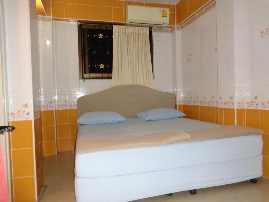 At Home Guest House Bangkok Esterno foto